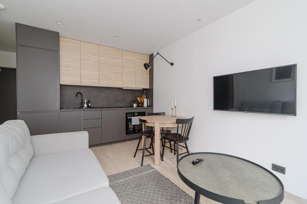 Modern Apartment Next To Ozas Park By Urban Rent VNO Exterior photo